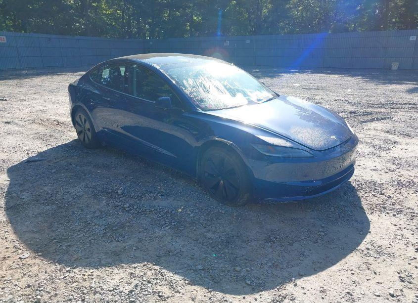 2024 Tesla Model 3 LONG RANGE DUAL MOTOR ALL-WHEEL DRIVE (VIN 5YJ3E1EB4RF770215) main photo