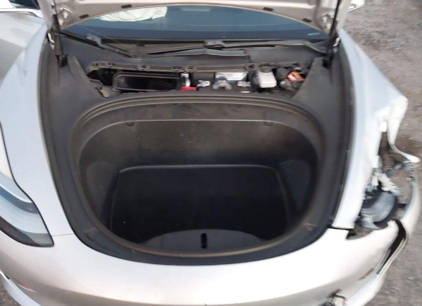 Photo 10 of 2018 Tesla Model 3 LONG RANGE/PERFORMANCE (VIN 5YJ3E1EB5JF065265)