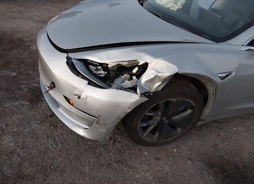 Photo 6 of 2018 Tesla Model 3 LONG RANGE/PERFORMANCE (VIN 5YJ3E1EB5JF065265)