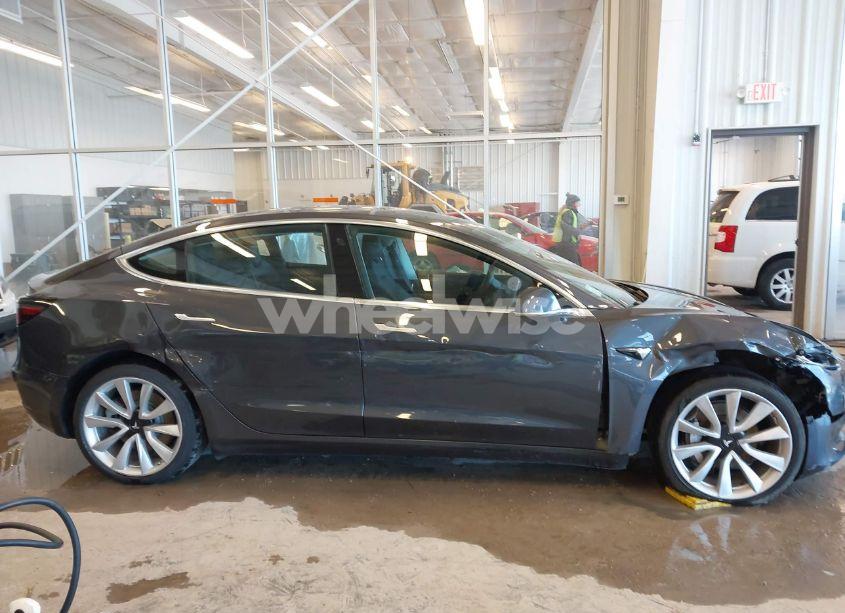 Photo 13 of 2018 Tesla Model 3 LONG RANGE/PERFORMANCE (VIN 5YJ3E1EB5JF090599)