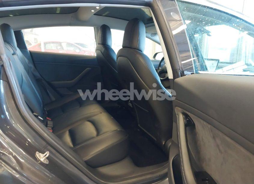 Photo 8 of 2018 Tesla Model 3 LONG RANGE/PERFORMANCE (VIN 5YJ3E1EB5JF090599)