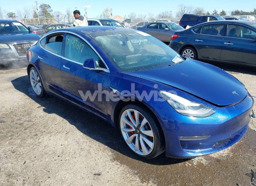 2018 Tesla Model 3 LONG RANGE/PERFORMANCE (VIN 5YJ3E1EB5JF180030) main photo