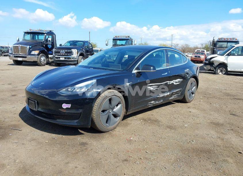 Photo 2 of 2018 Tesla Model 3 LONG RANGE/PERFORMANCE (VIN 5YJ3E1EB5JF182490)