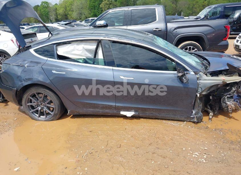 Photo 13 of 2020 Tesla Model 3 LONG RANGE DUAL MOTOR ALL-WHEEL DRIVE (VIN 5YJ3E1EB5LF710788)