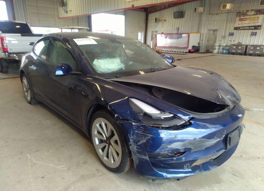 2022 Tesla Model 3 LONG RANGE DUAL MOTOR ALL-WHEEL DRIVE (VIN 5YJ3E1EB5NF265925) main photo