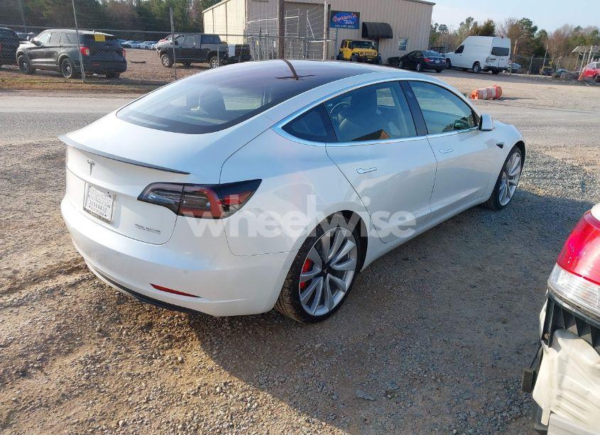 Photo 4 of 2018 Tesla Model 3 LONG RANGE/PERFORMANCE (VIN 5YJ3E1EB6JF170980)