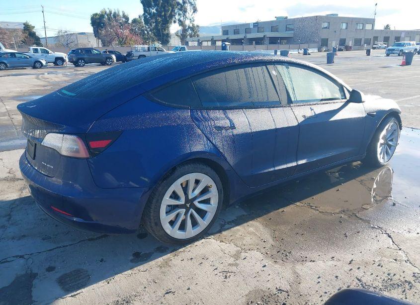 Photo 4 of 2022 Tesla Model 3 (VIN 5YJ3E1EB6NF142571)