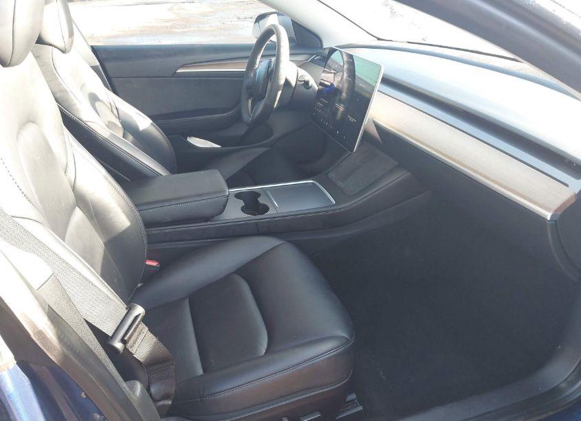 Photo 5 of 2022 Tesla Model 3 (VIN 5YJ3E1EB6NF142571)