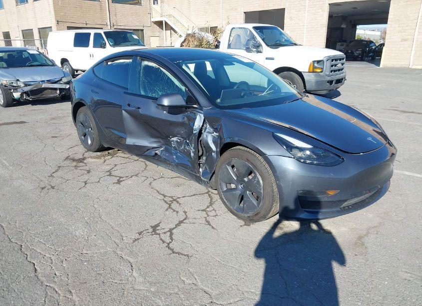 Photo 6 of 2022 Tesla Model 3 LONG RANGE DUAL MOTOR ALL-WHEEL DRIVE (VIN 5YJ3E1EB6NF240418)