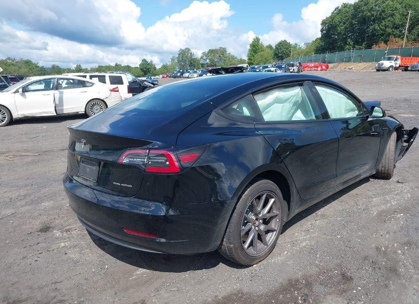 Photo 4 of 2022 Tesla Model 3 LONG RANGE DUAL MOTOR ALL-WHEEL DRIVE (VIN 5YJ3E1EB6NF249880)
