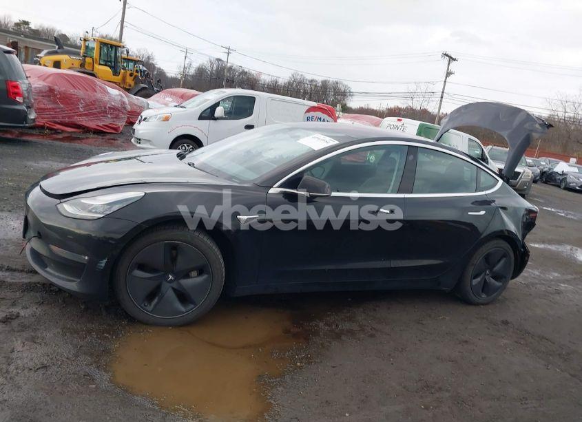 Photo 14 of 2018 Tesla Model 3 LONG RANGE/PERFORMANCE (VIN 5YJ3E1EB7JF070483)