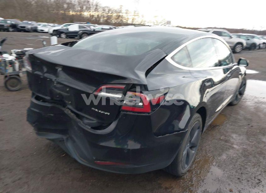 Photo 20 of 2018 Tesla Model 3 LONG RANGE/PERFORMANCE (VIN 5YJ3E1EB7JF070483)