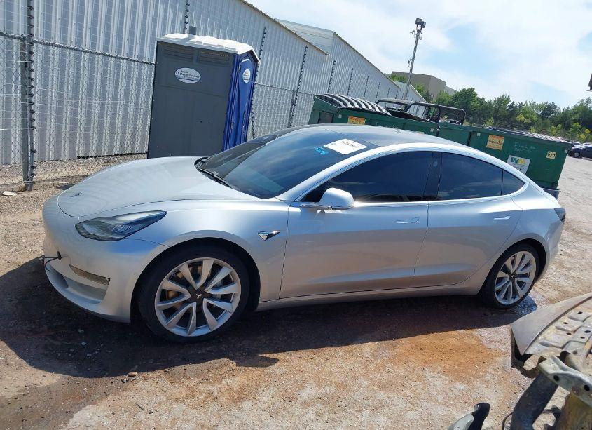 Photo 13 of 2018 Tesla Model 3 LONG RANGE/PERFORMANCE (VIN 5YJ3E1EB7JF100579)