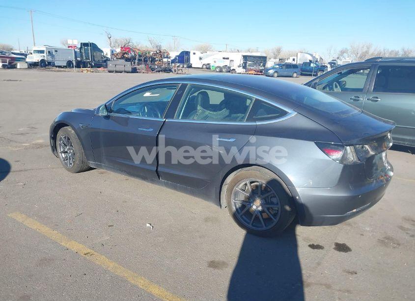 Photo 3 of 2018 Tesla Model 3 LONG RANGE/PERFORMANCE (VIN 5YJ3E1EB7JF144792)