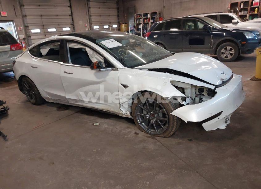 2020 Tesla Model 3 LONG RANGE DUAL MOTOR ALL-WHEEL DRIVE (VIN 5YJ3E1EB7LF619120) main photo