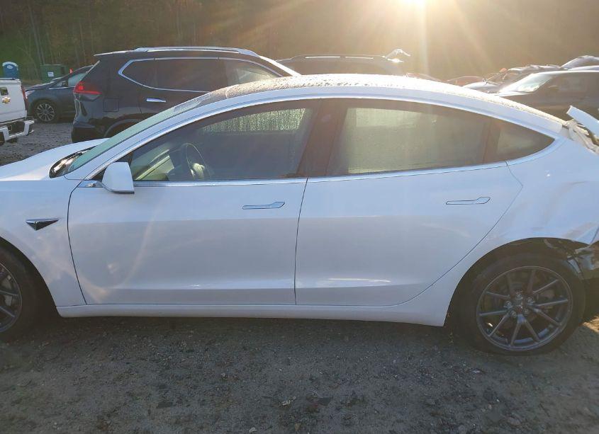 Photo 13 of 2020 Tesla Model 3 LONG RANGE DUAL MOTOR ALL-WHEEL DRIVE (VIN 5YJ3E1EB7LF774945)