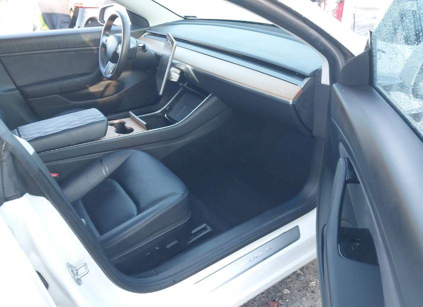 Photo 5 of 2020 Tesla Model 3 LONG RANGE DUAL MOTOR ALL-WHEEL DRIVE (VIN 5YJ3E1EB7LF774945)