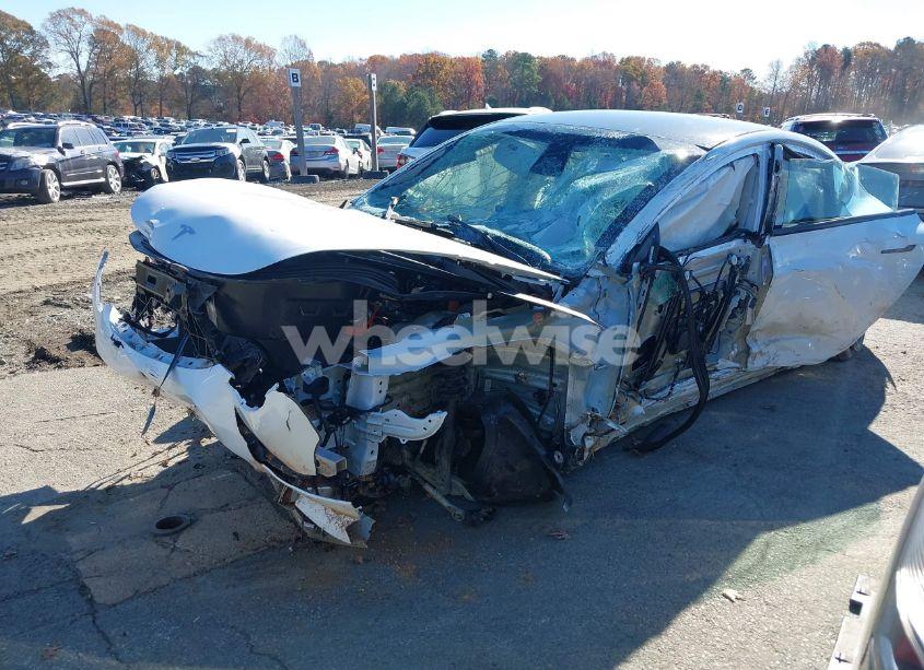 Photo 6 of 2022 Tesla Model 3 LONG RANGE DUAL MOTOR ALL-WHEEL DRIVE (VIN 5YJ3E1EB7NF334002)