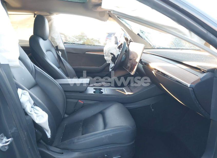 Photo 5 of 2022 Tesla Model 3 LONG RANGE DUAL MOTOR ALL-WHEEL DRIVE (VIN 5YJ3E1EB7NF363497)