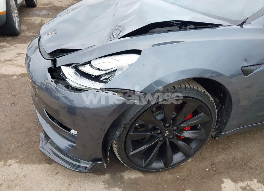 Photo 6 of 2019 Tesla Model 3 LONG RANGE/PERFORMANCE (VIN 5YJ3E1EB8KF231599)