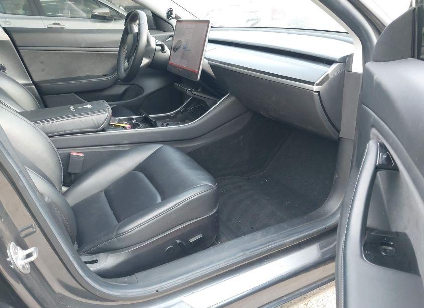 Photo 5 of 2019 Tesla Model 3 LONG RANGE/PERFORMANCE (VIN 5YJ3E1EB8KF492926)