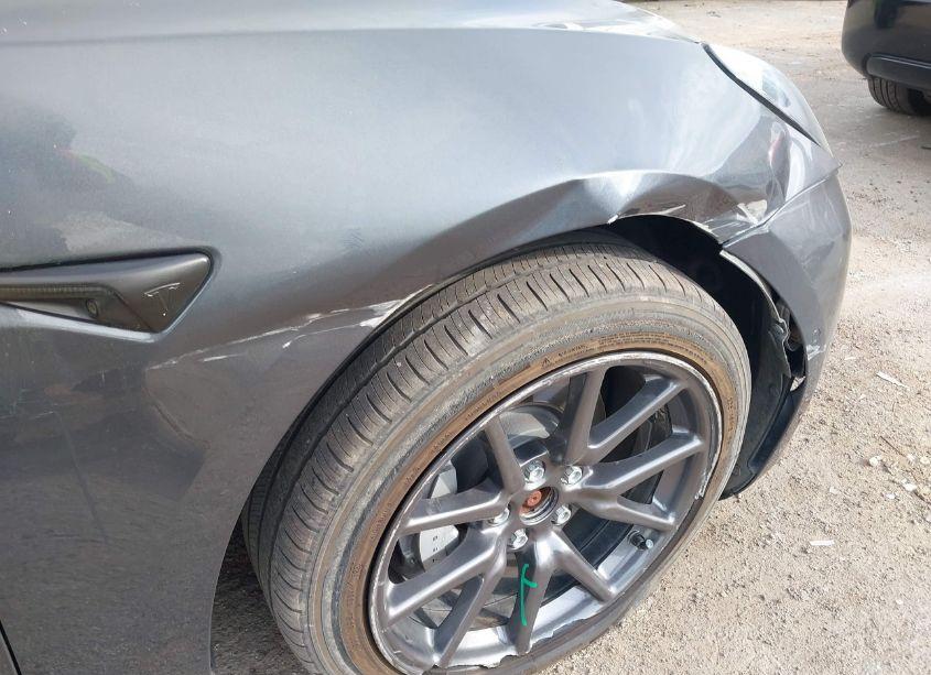 Photo 6 of 2019 Tesla Model 3 LONG RANGE/PERFORMANCE (VIN 5YJ3E1EB8KF492926)