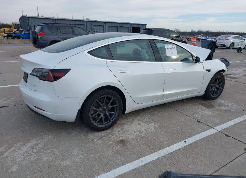 Photo 4 of 2019 Tesla Model 3 LONG RANGE/PERFORMANCE (VIN 5YJ3E1EB8KF510471)