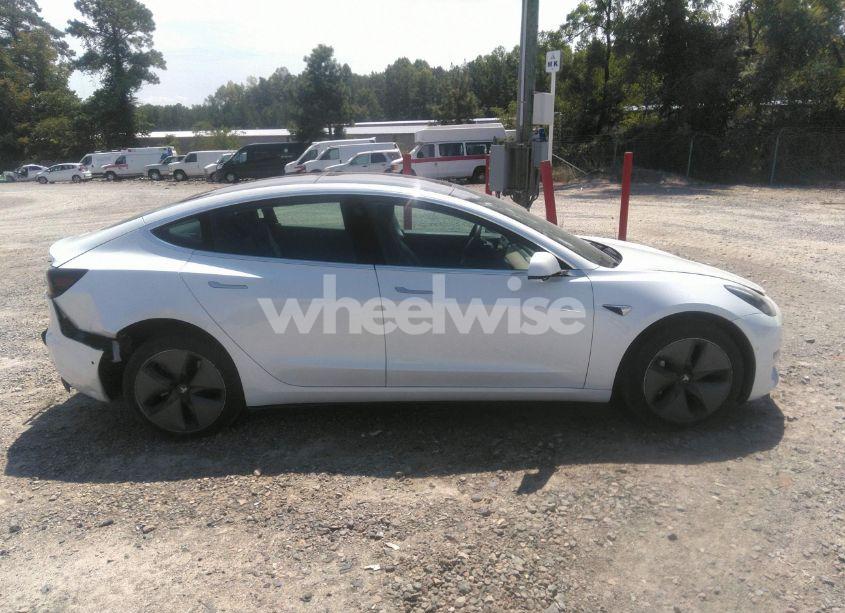 Photo 13 of 2020 Tesla Model 3 LONG RANGE DUAL MOTOR ALL-WHEEL DRIVE (VIN 5YJ3E1EB8LF637142)