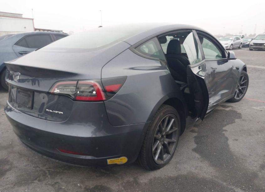Photo 4 of 2022 Tesla Model 3 LONG RANGE DUAL MOTOR ALL-WHEEL DRIVE (VIN 5YJ3E1EB8NF171103)