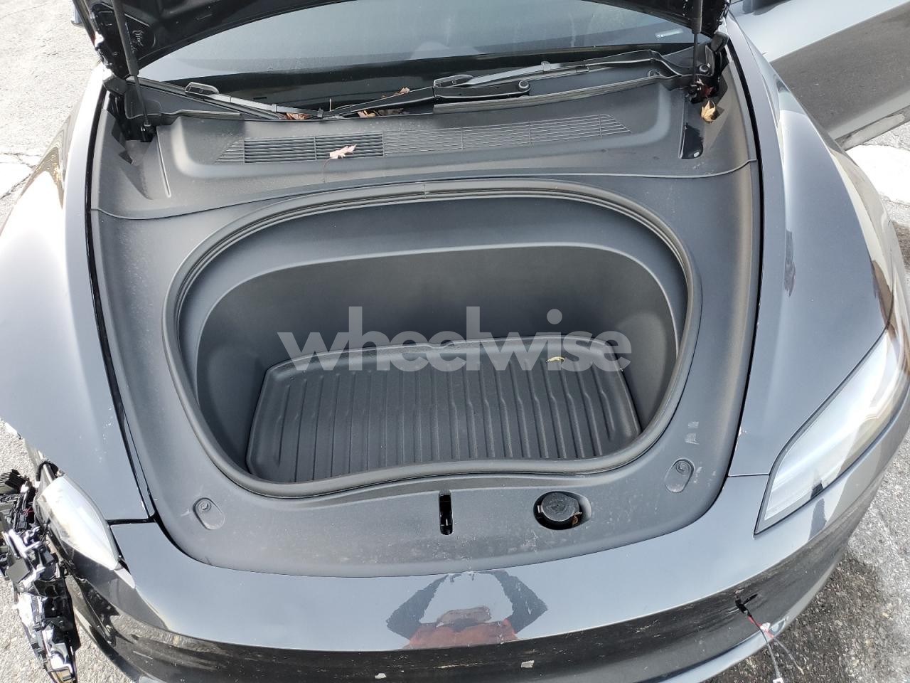 Photo 11 of 2025 TESLA MODEL 3 (VIN 5YJ3E1EB8SF017583)