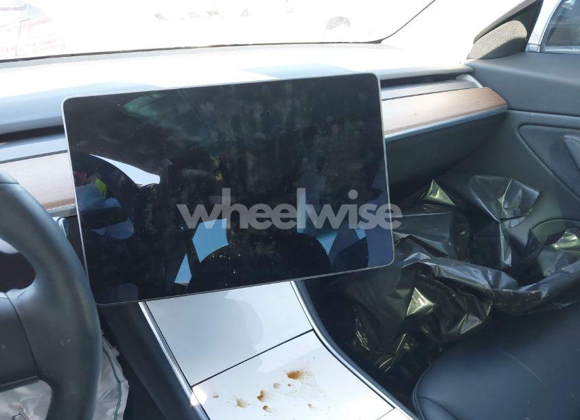 Photo 18 of 2020 Tesla Model 3 LONG RANGE DUAL MOTOR ALL-WHEEL DRIVE (VIN 5YJ3E1EB9LF735340)