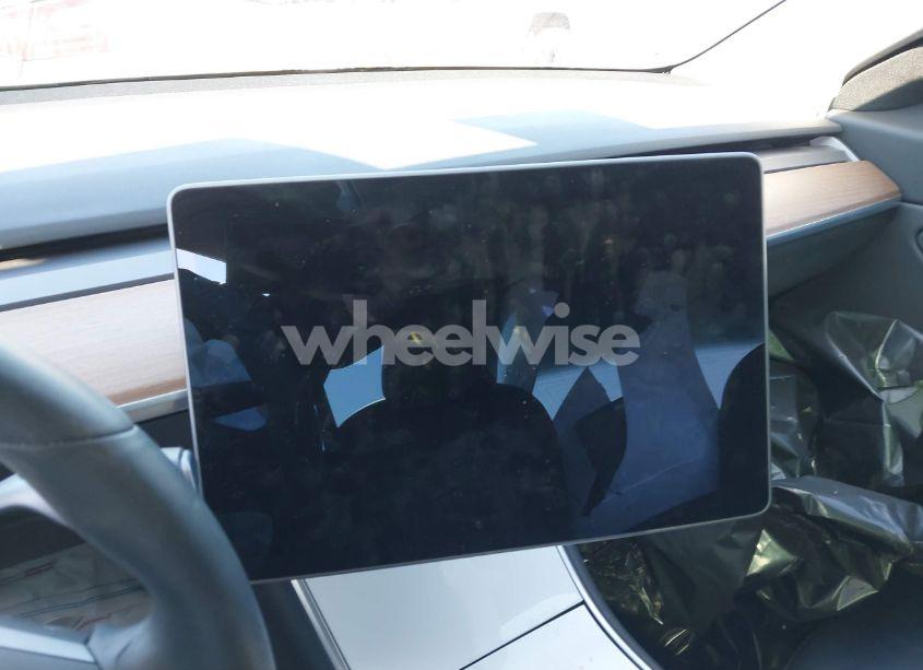 Photo 7 of 2020 Tesla Model 3 LONG RANGE DUAL MOTOR ALL-WHEEL DRIVE (VIN 5YJ3E1EB9LF735340)