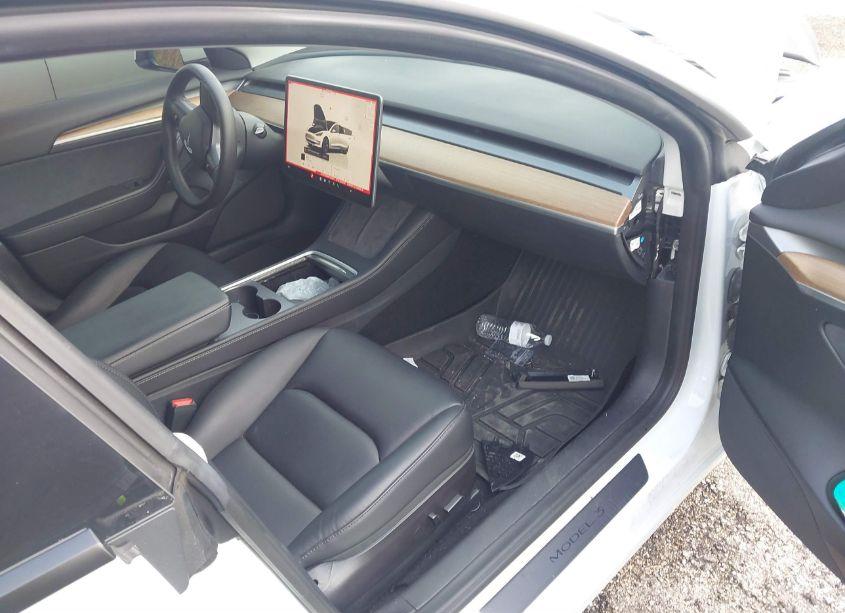 Photo 5 of 2022 Tesla Model 3 LONG RANGE DUAL MOTOR ALL-WHEEL DRIVE (VIN 5YJ3E1EB9NF310011)