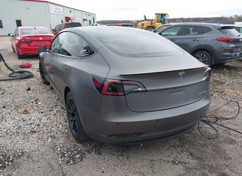 Photo 3 of 2018 Tesla Model 3 LONG RANGE/PERFORMANCE (VIN 5YJ3E1EBXJF067979)