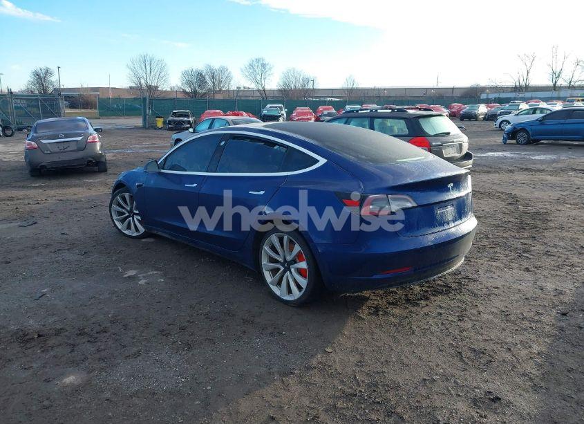 Photo 3 of 2018 Tesla Model 3 LONG RANGE/PERFORMANCE (VIN 5YJ3E1EBXJF084121)