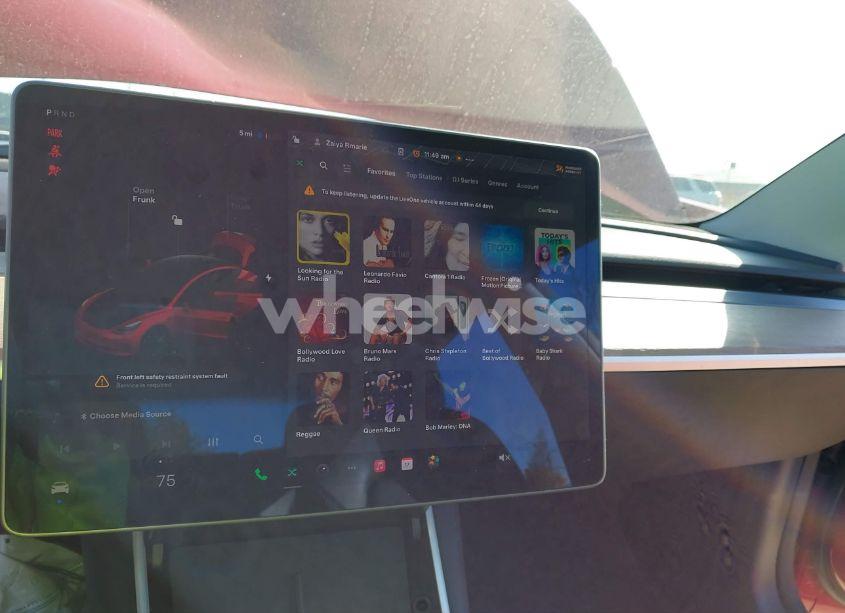 Photo 18 of 2019 Tesla Model 3 LONG RANGE/PERFORMANCE (VIN 5YJ3E1EBXKF199240)