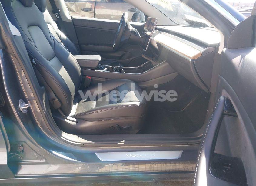 Photo 5 of 2020 Tesla Model 3 LONG RANGE DUAL MOTOR ALL-WHEEL DRIVE (VIN 5YJ3E1EBXLF620035)