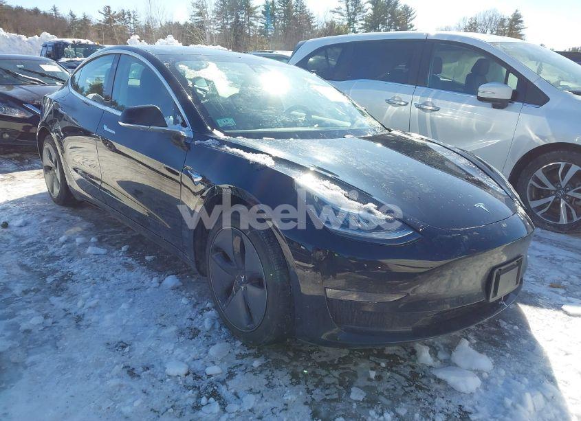 2020 Tesla Model 3 LONG RANGE DUAL MOTOR ALL-WHEEL DRIVE (VIN 5YJ3E1EBXLF710463) main photo