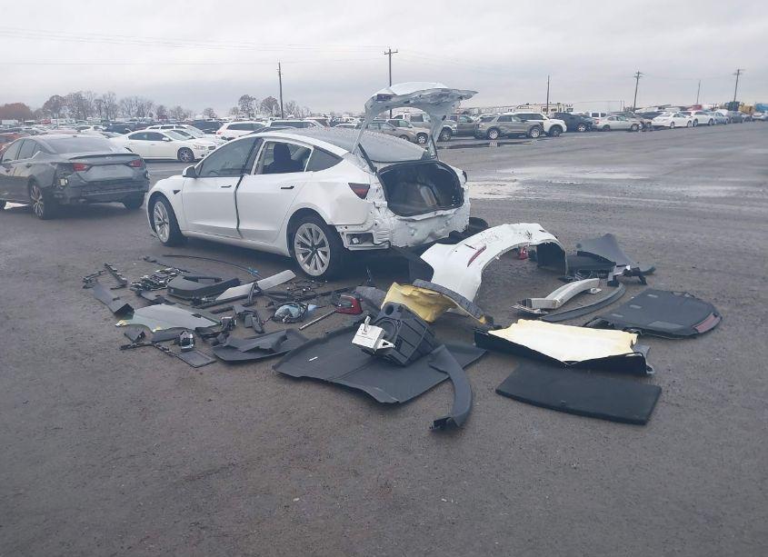 Photo 3 of 2021 Tesla Model 3 LONG RANGE DUAL MOTOR ALL-WHEEL DRIVE (VIN 5YJ3E1EBXMF999202)