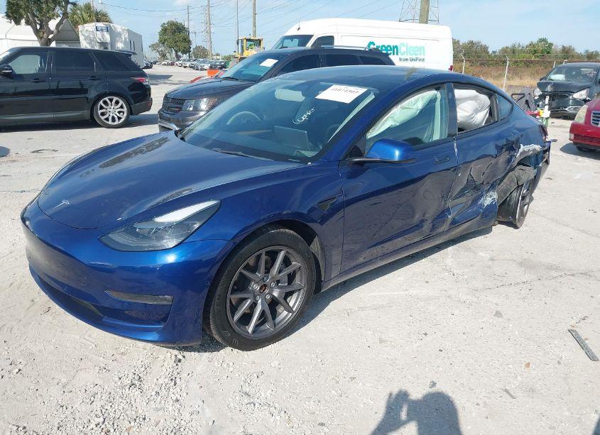 Photo 2 of 2022 Tesla Model 3 LONG RANGE DUAL MOTOR ALL-WHEEL DRIVE (VIN 5YJ3E1EBXNF189683)