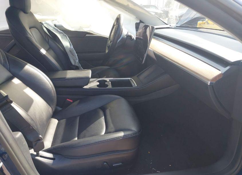 Photo 5 of 2022 Tesla Model 3 LONG RANGE DUAL MOTOR ALL-WHEEL DRIVE (VIN 5YJ3E1EBXNF189683)