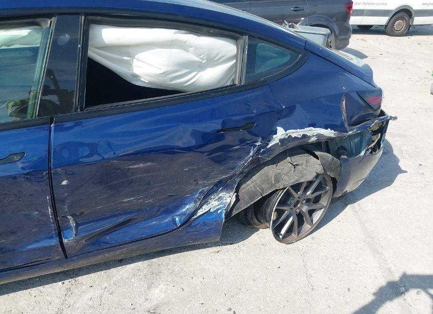 Photo 6 of 2022 Tesla Model 3 LONG RANGE DUAL MOTOR ALL-WHEEL DRIVE (VIN 5YJ3E1EBXNF189683)