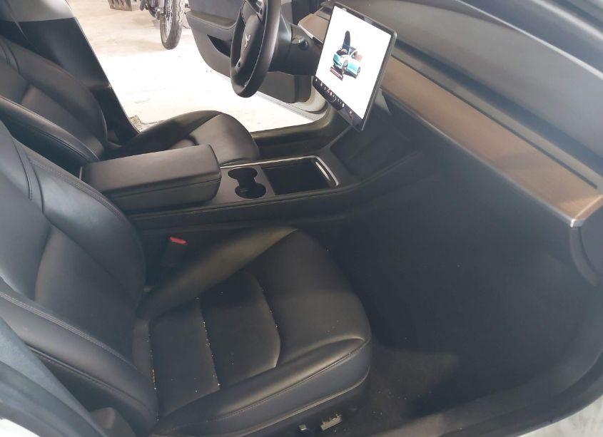 Photo 5 of 2022 Tesla Model 3 LONG RANGE DUAL MOTOR ALL-WHEEL DRIVE (VIN 5YJ3E1EBXNF195418)