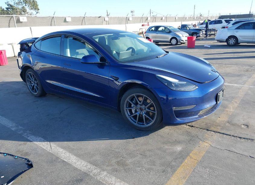 2022 Tesla Model 3 LONG RANGE DUAL MOTOR ALL-WHEEL DRIVE (VIN 5YJ3E1EBXNF286172) main photo