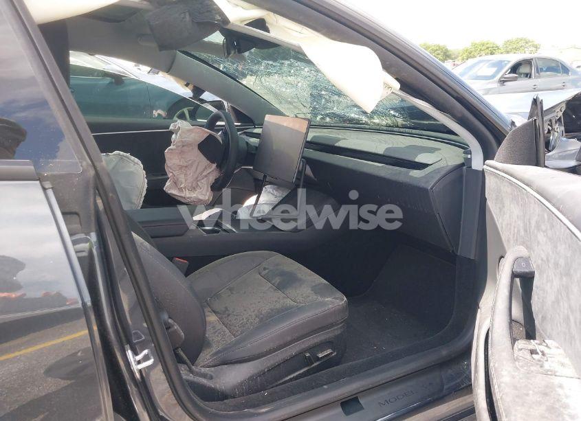 Photo 5 of 2025 Tesla Model 3 LONG RANGE ALL-WHEEL DRIVE (VIN 5YJ3E1EBXSF909124)