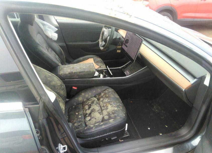 Photo 5 of 2020 Tesla Model 3 PERFORMANCE DUAL MOTOR ALL-WHEEL DRIVE (VIN 5YJ3E1EC0LF586325)