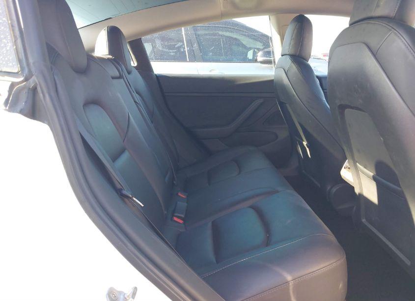 Photo 8 of 2021 Tesla Model 3 PERFORMANCE DUAL MOTOR ALL-WHEEL DRIVE (VIN 5YJ3E1EC0MF925652)