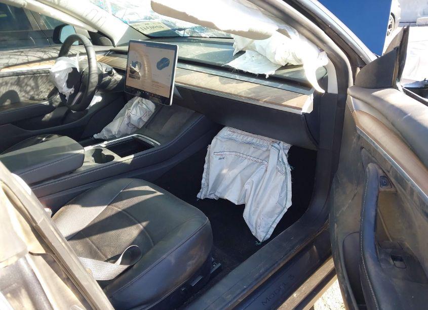 Photo 5 of 2022 Tesla Model 3 PERFORMANCE DUAL MOTOR ALL-WHEEL DRIVE (VIN 5YJ3E1EC0NF248295)