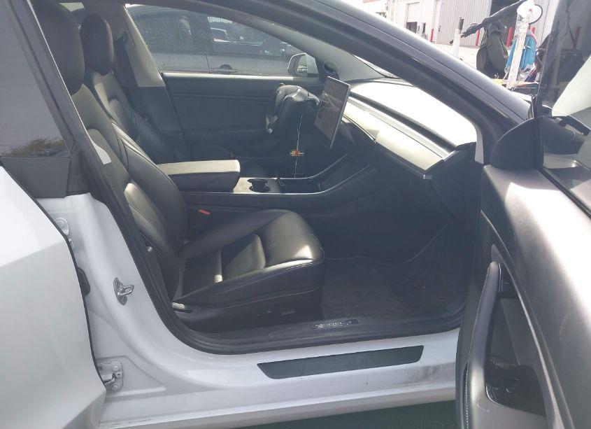 Photo 5 of 2020 Tesla Model 3 PERFORMANCE DUAL MOTOR ALL-WHEEL DRIVE (VIN 5YJ3E1EC1LF807866)