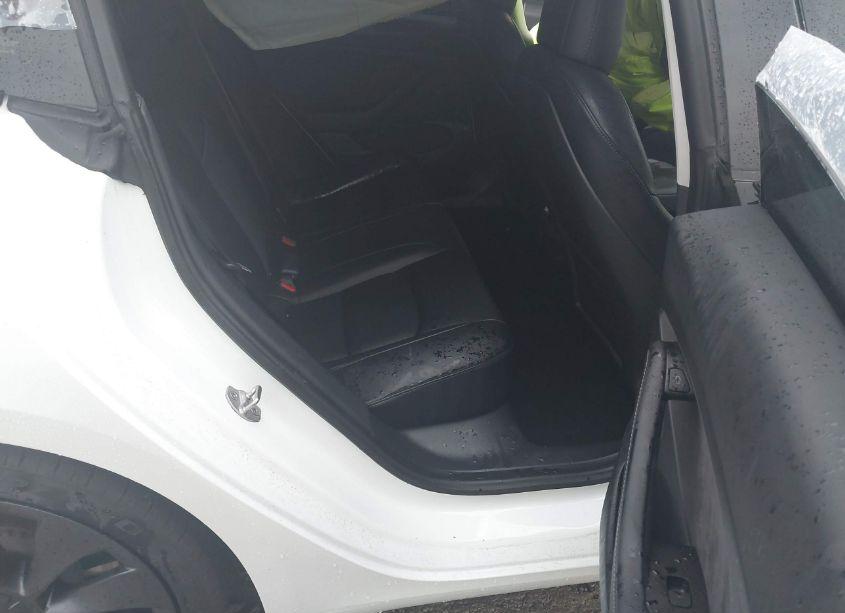 Photo 8 of 2021 Tesla Model 3 PERFORMANCE DUAL MOTOR ALL-WHEEL DRIVE (VIN 5YJ3E1EC2MF050249)